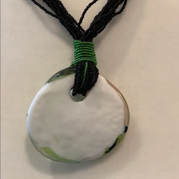 Green‎ And Black Blown Glass Statement Necklace - Picture 4 of 5